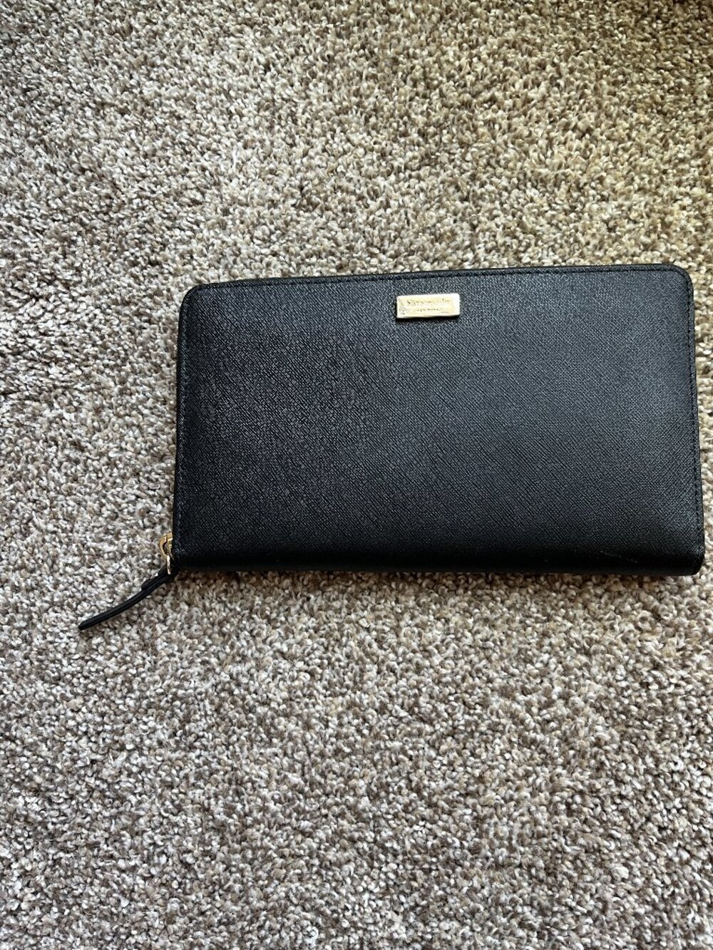 Kate Spade Large Long Bifold Designer Wallet Black Zipper Excellent Condition